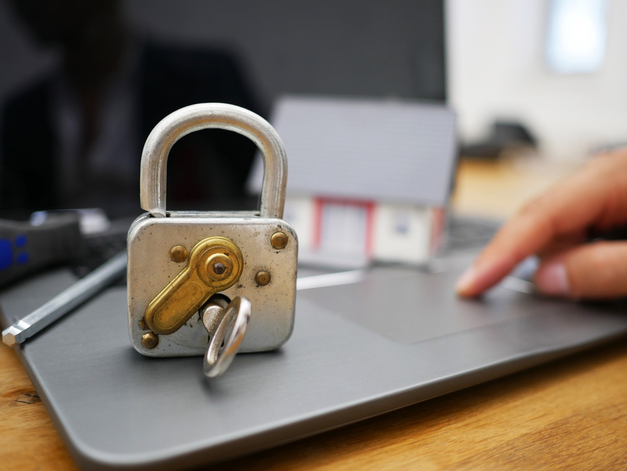 DDOS攻击|在智能城市中防止黑客攻击